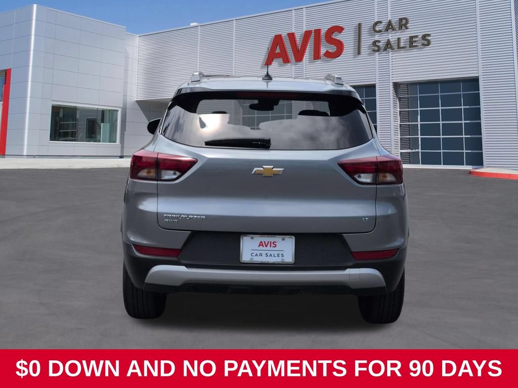 Used 2025 Chevrolet TrailBlazer LT AWD/4WD image 7