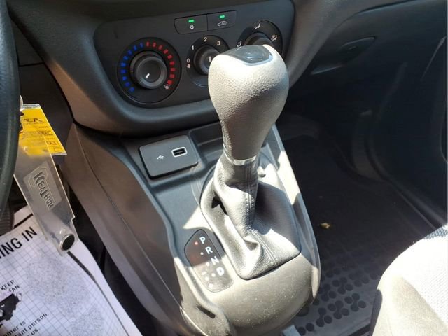 Used 2021 RAM ProMaster City Tradesman FWD image 13