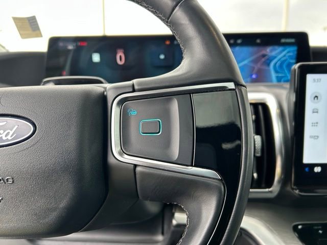 Used 2025 Ford Expedition Max Platinum AWD/4WD image 13