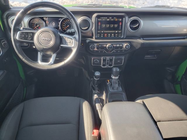 Used 2018 Jeep Wrangler Unlimited Sahara w/ Dual Top Group image 27