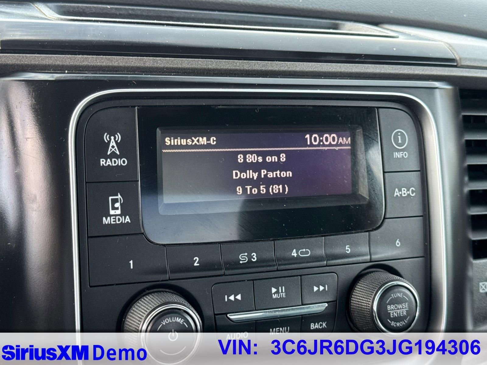 Used 2018 RAM 1500 Express image 25