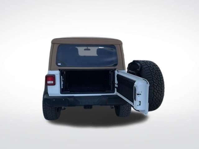 Used 2020 Jeep Wrangler Unlimited Sport S AWD/4WD image 9