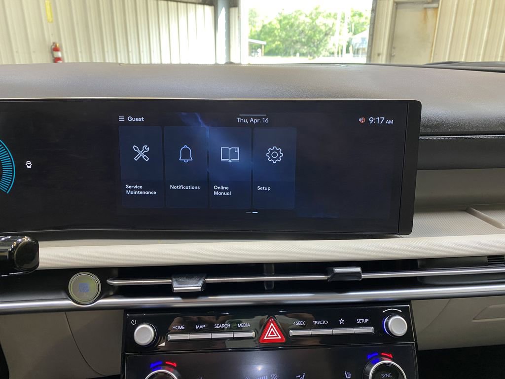 Used 2025 Hyundai Tucson SEL FWD image 38