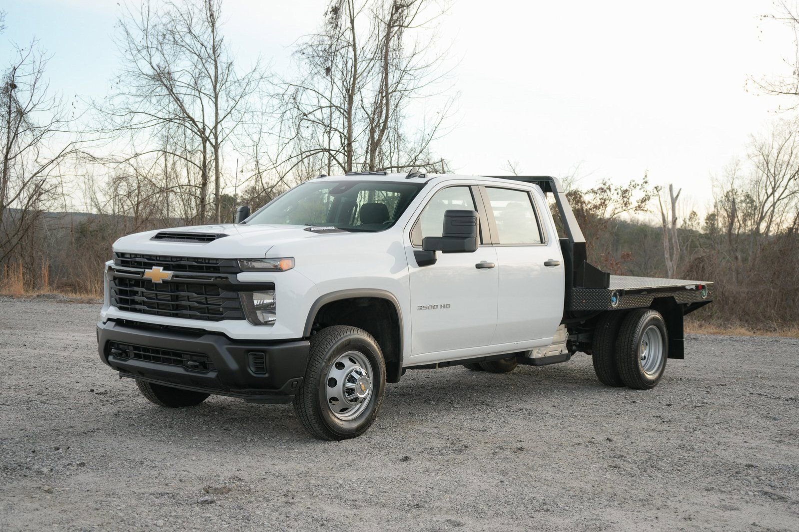 Used 2025 Chevrolet Silverado 3500 W/T image 3
