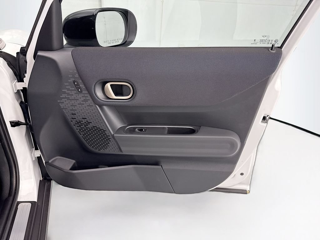New 2026 MINI Cooper 4-Door Hardtop FWD image 24