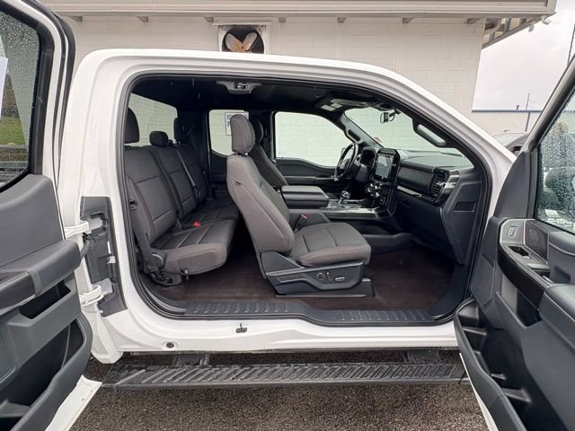 Used 2021 Ford F150 XLT w/ Equipment Group 302A High image 31