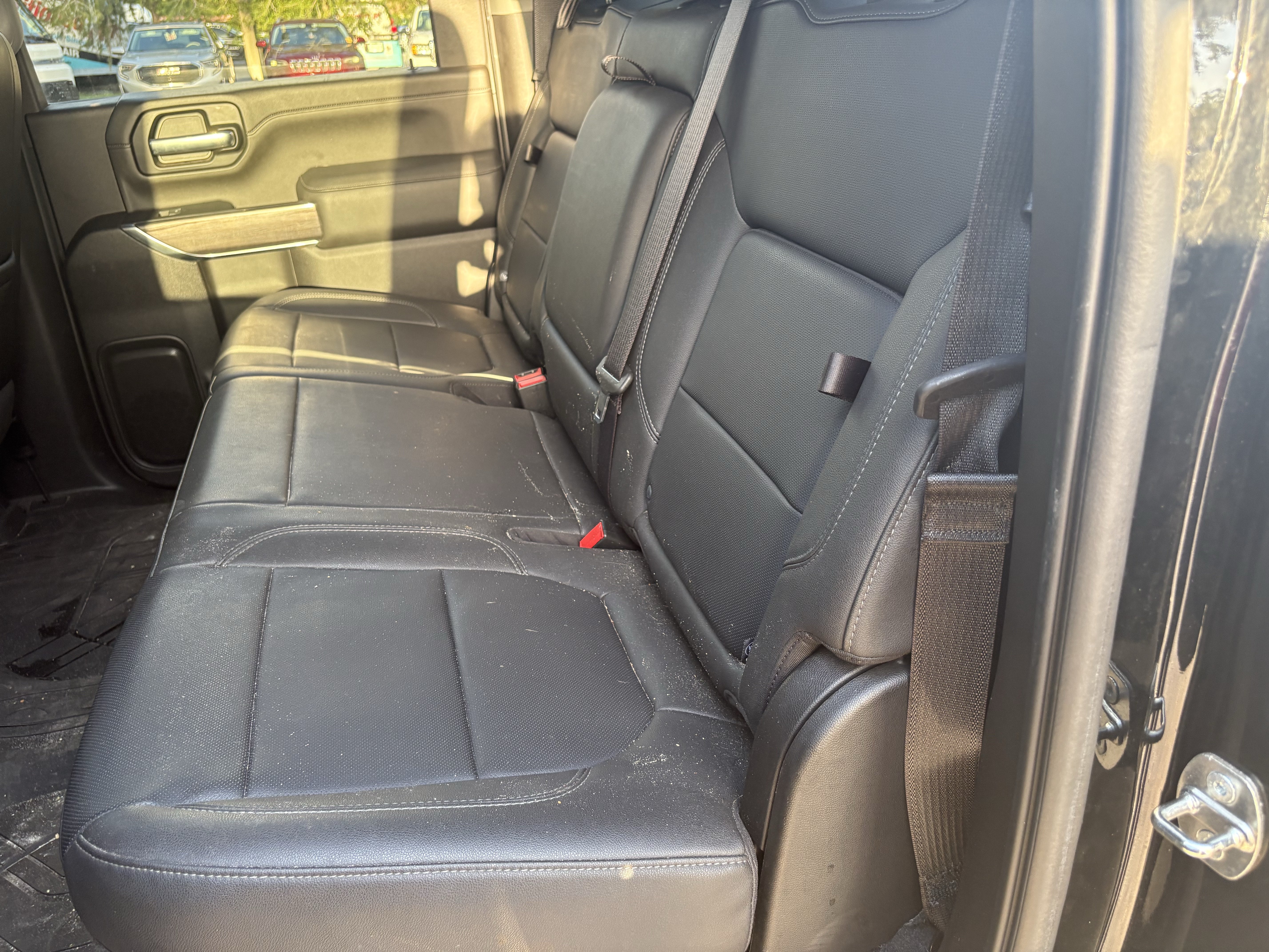 Used 2022 Chevrolet Silverado 2500 LTZ w/ LTZ Plus Package AWD/4WD image 7