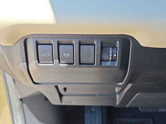 Used 2024 Subaru Ascent Limited w/ Technology Package AWD/4WD image 28