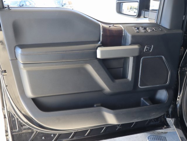 Used 2017 Ford F350 Platinum w/ Platinum Ultimate Package image 19