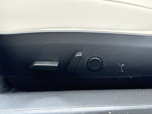 Used 2020 Tesla Model 3 Long Range AWD/4WD image 22