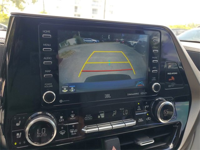 Used 2022 Toyota Highlander Limited image 23