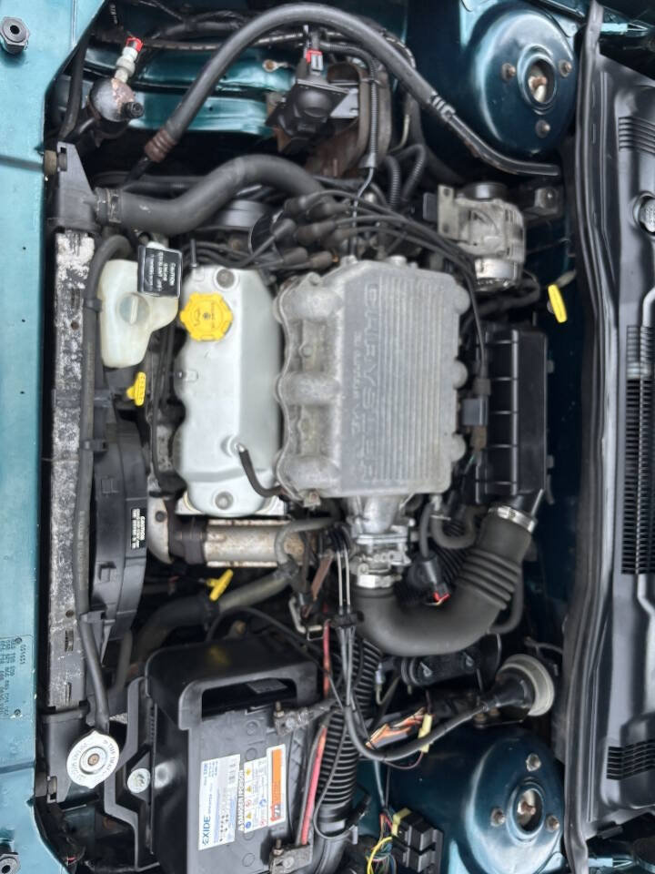 Used 1995 Plymouth Acclaim FWD image 20