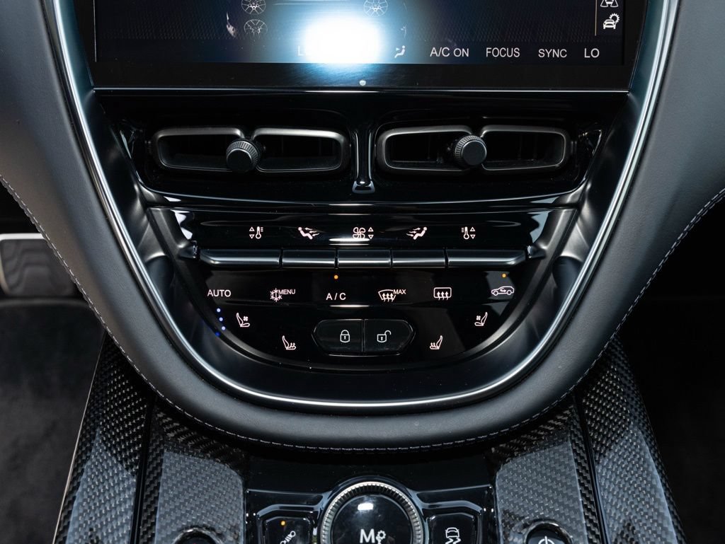 Used 2024 Aston Martin DBX 707 AWD/4WD image 38