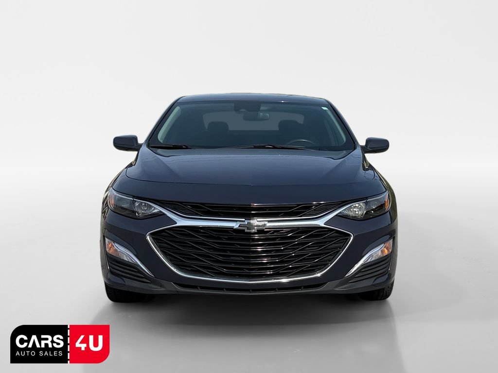 Used 2025 Chevrolet Malibu RS FWD image 2