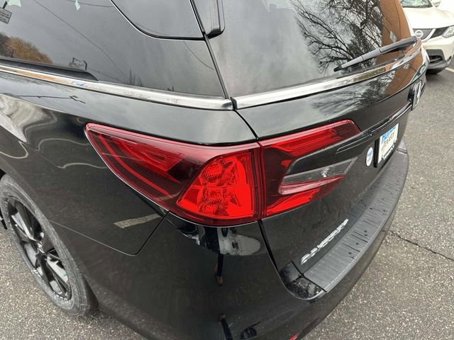 Certified 2023 Honda Odyssey Sport image 9