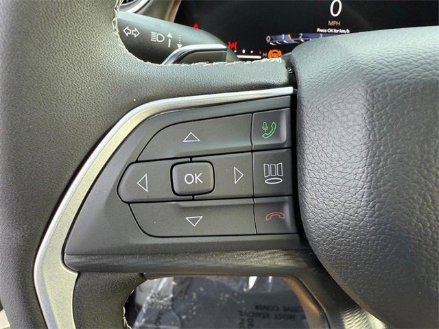 New 2025 Jeep Grand Cherokee L Laredo image 21