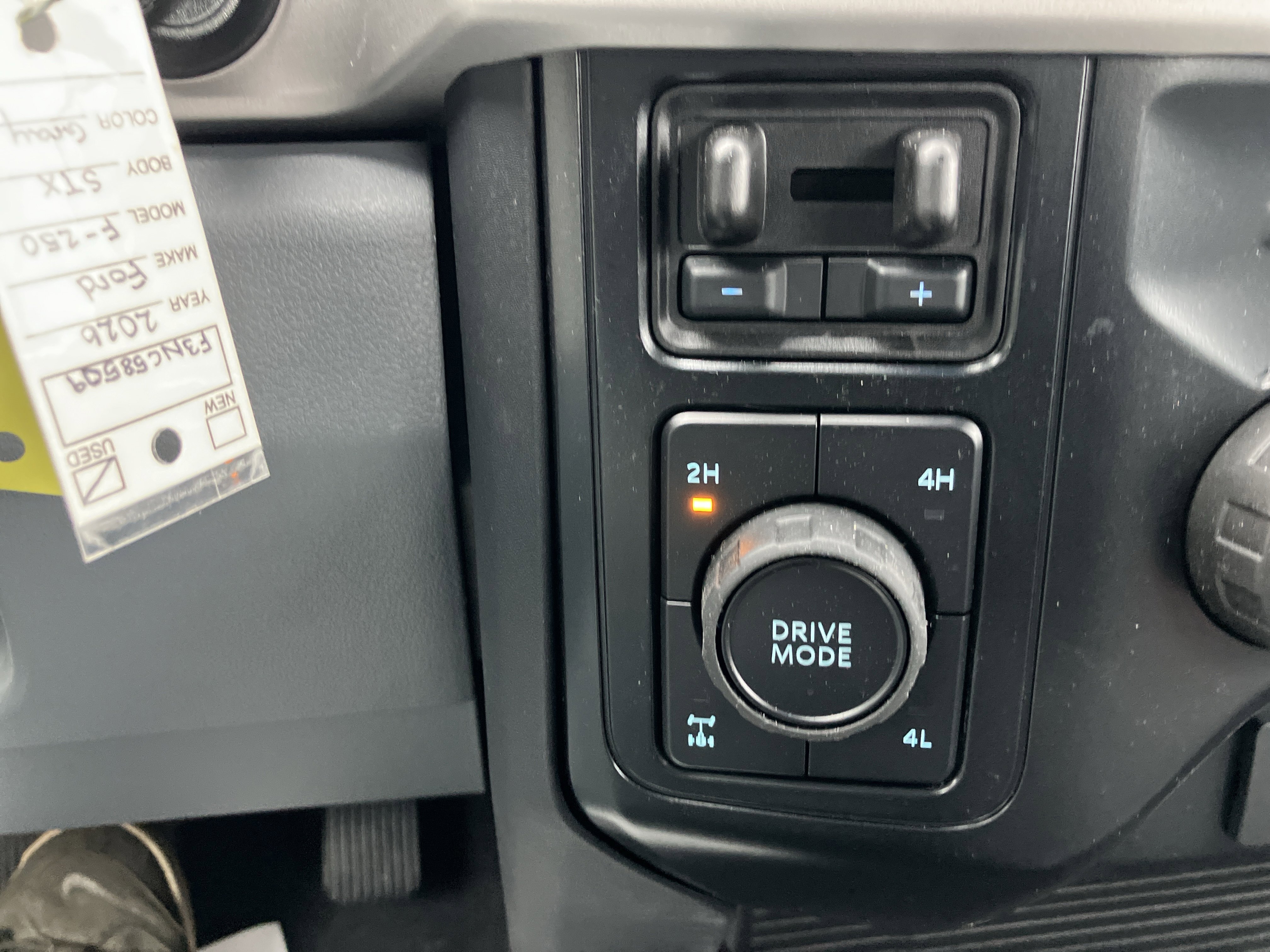 Certified 2026 Ford F250 XL w/ STX Appearance Package image 25