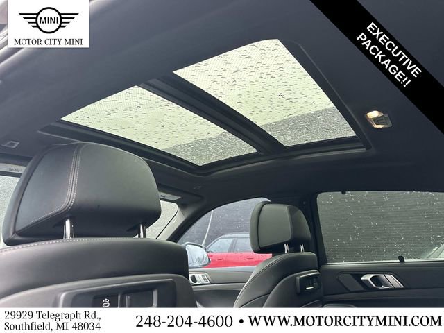 Used 2022 BMW X6 M50i w/ Executive Package image 16