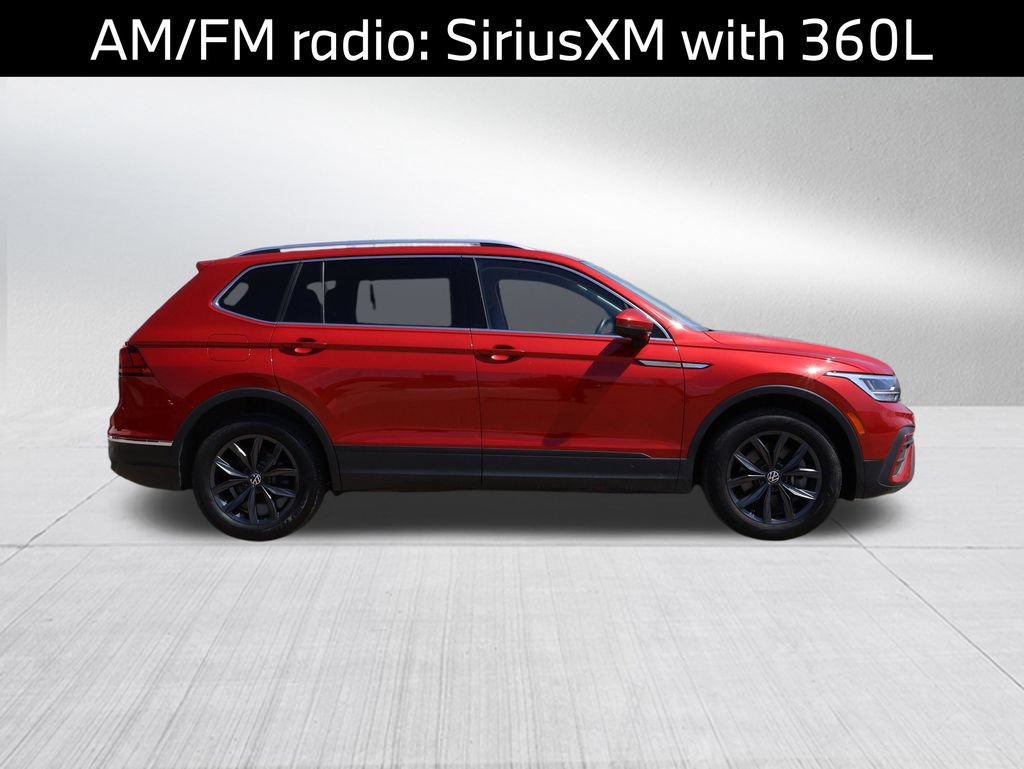 Certified 2023 Volkswagen Tiguan SE w/ Panoramic Sunroof Package AWD/4WD image 6