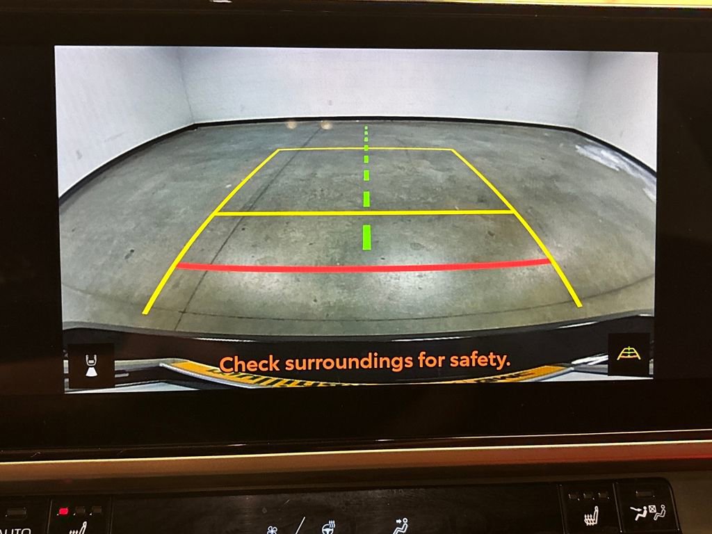 Used 2025 Toyota Camry XSE image 29