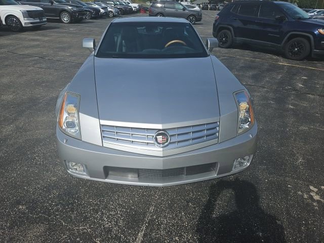 Used 2004 Cadillac XLR image 9