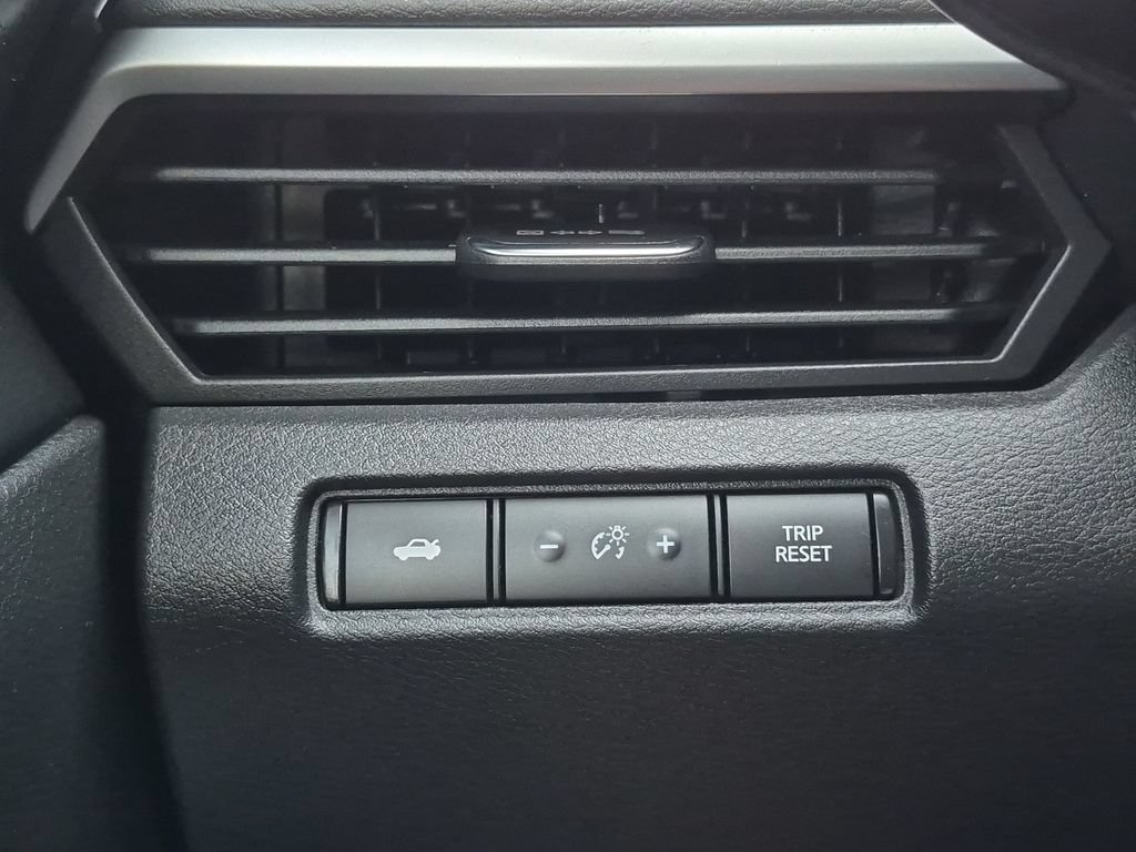 Used 2022 Nissan Altima 2.5 SR FWD image 22