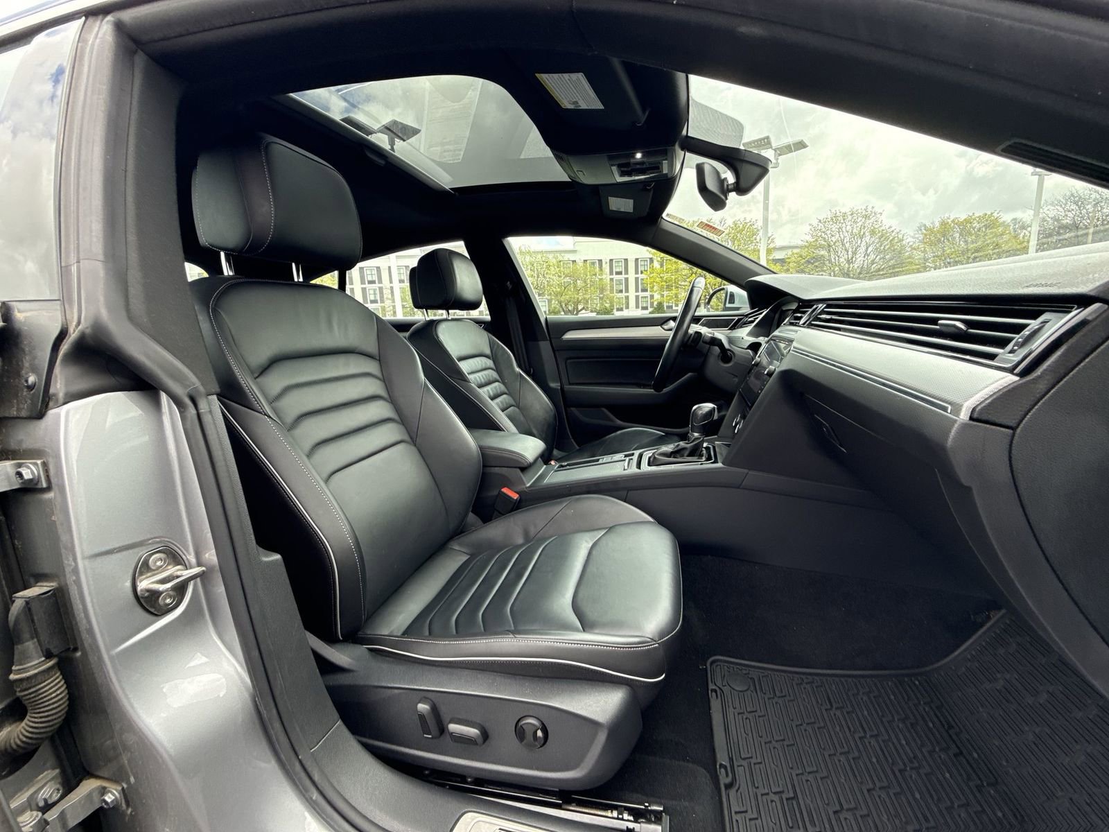 Used 2019 Volkswagen Arteon SEL image 25