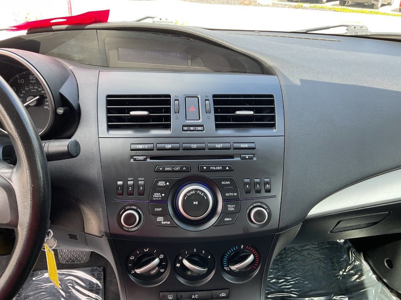 Used 2012 MAZDA MAZDA3 i Sport FWD image 18