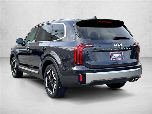Used 2025 Kia Telluride S image 11