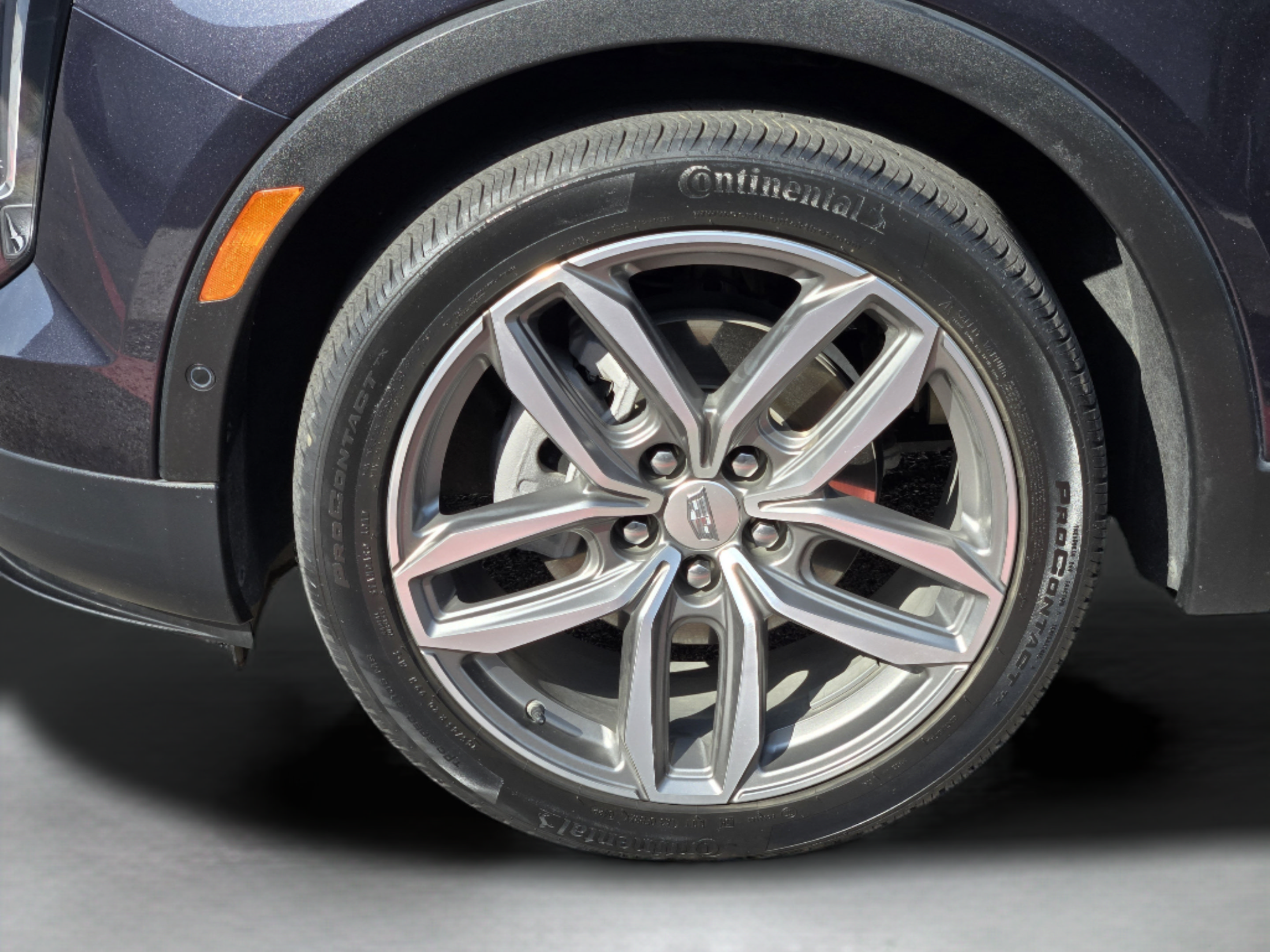 Used 2022 Cadillac XT4 Sport w/ Comfort Package FWD image 38