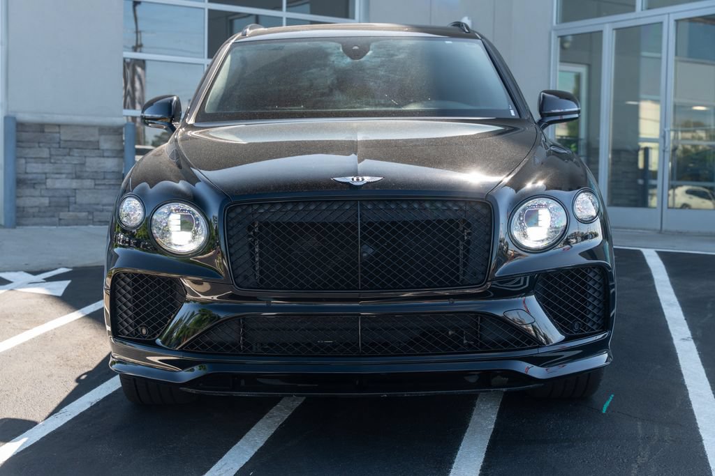 Used 2022 Bentley Bentayga AWD/4WD image 4