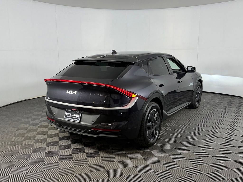 Used 2025 Kia EV6 Light RWD image 8