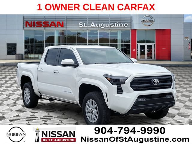 Used 2025 Toyota Tacoma SR5 AWD/4WD image 1