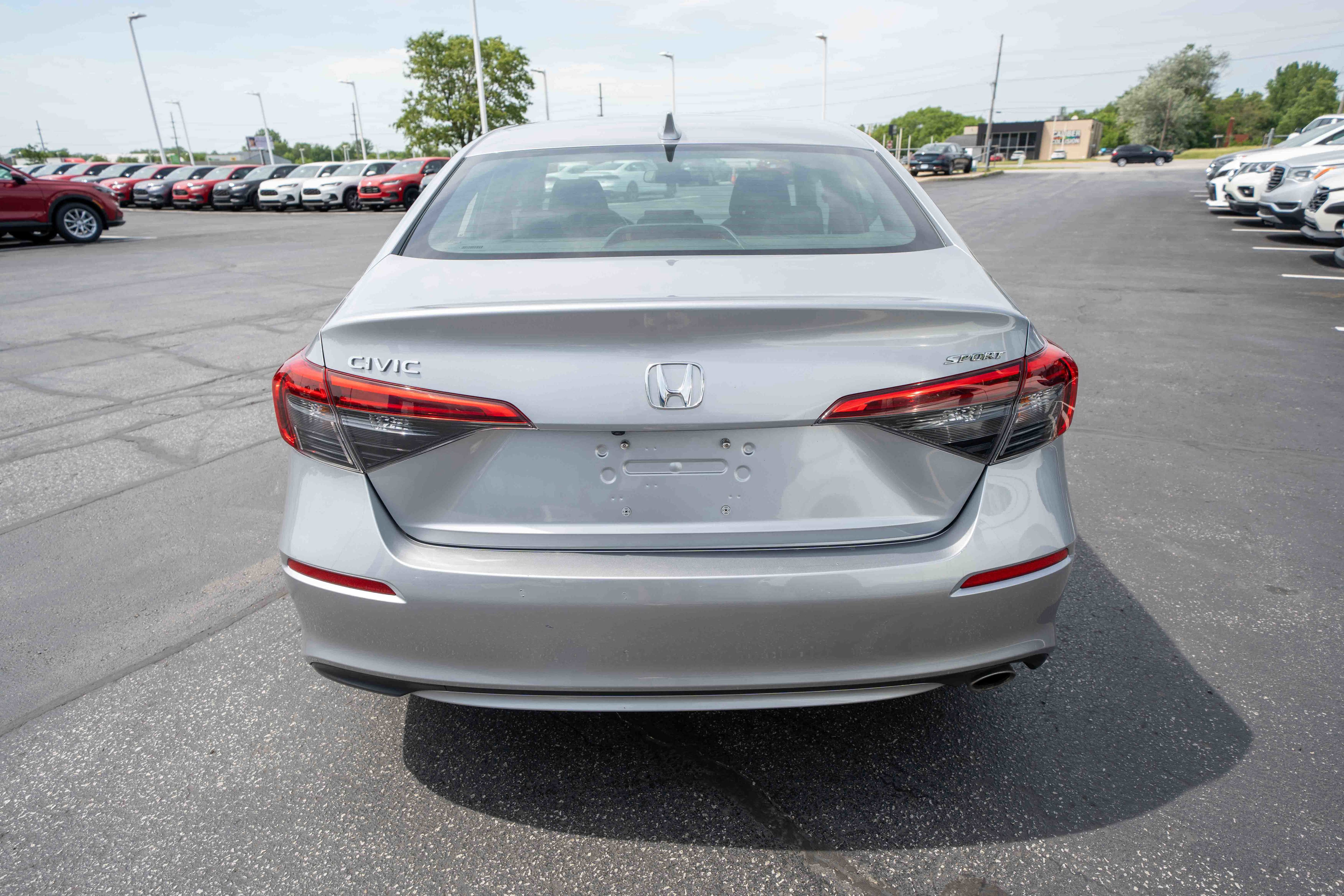 Used 2024 Honda Civic Sport image 5