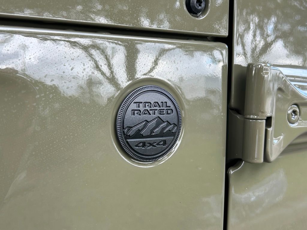 New 2026 Jeep Wrangler Unlimited Rubicon 392 image 32