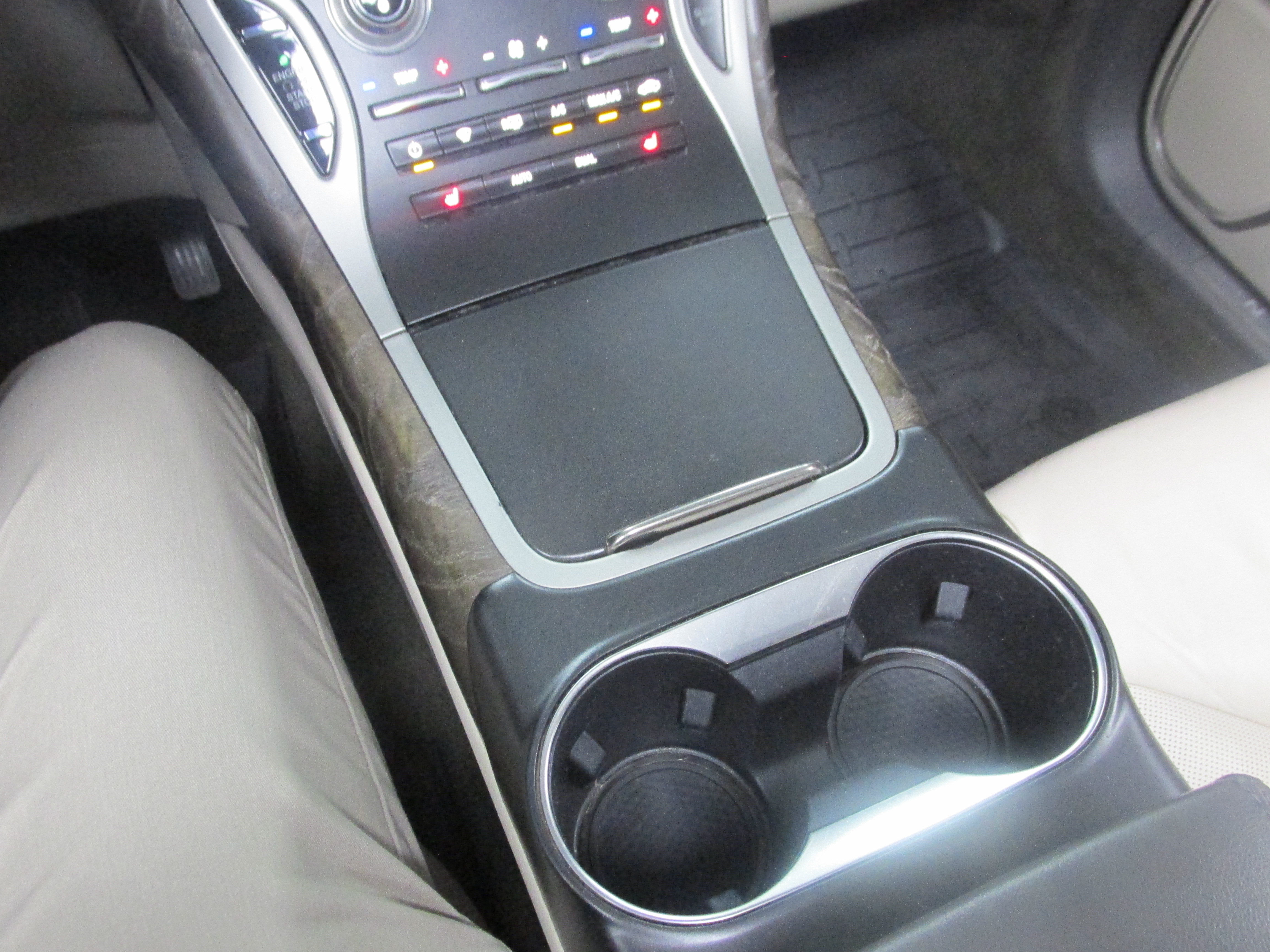 Used 2019 Lincoln Nautilus Select AWD/4WD image 42