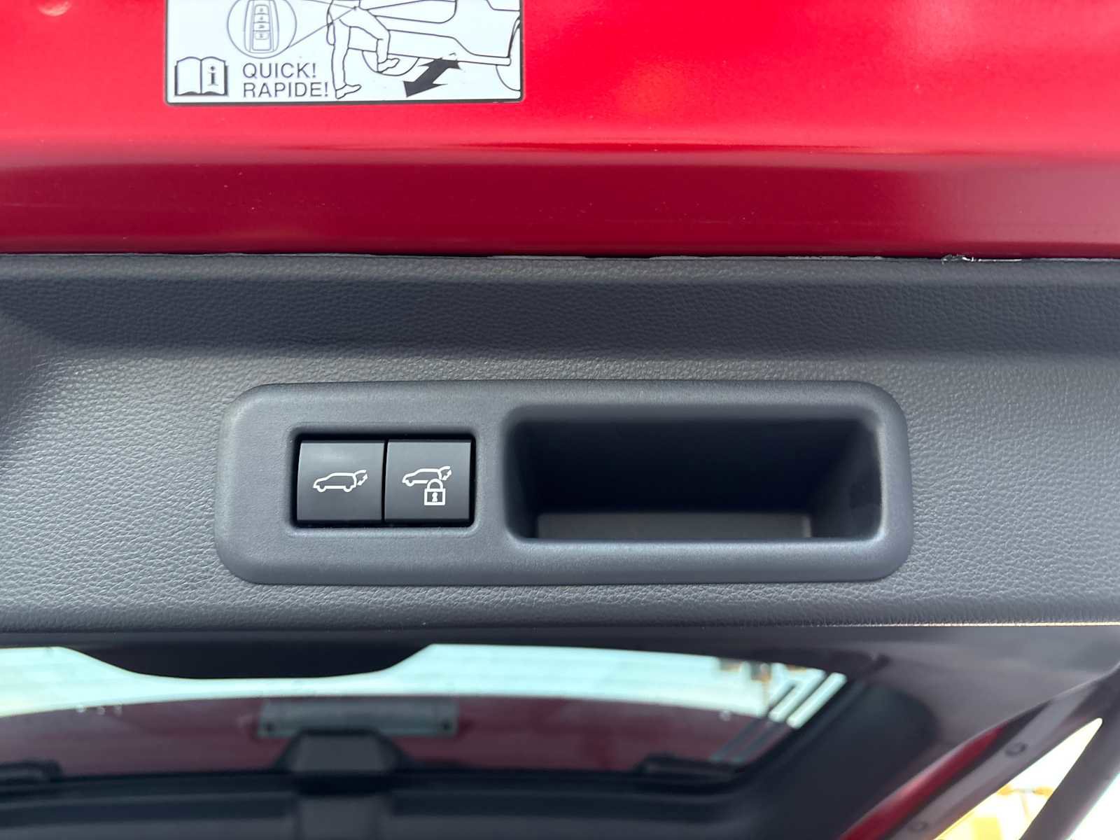 Used 2025 Toyota Sequoia Platinum image 18