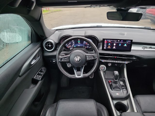 Used 2024 Alfa Romeo Tonale Veloce w/ Active Assist Package AWD/4WD image 11
