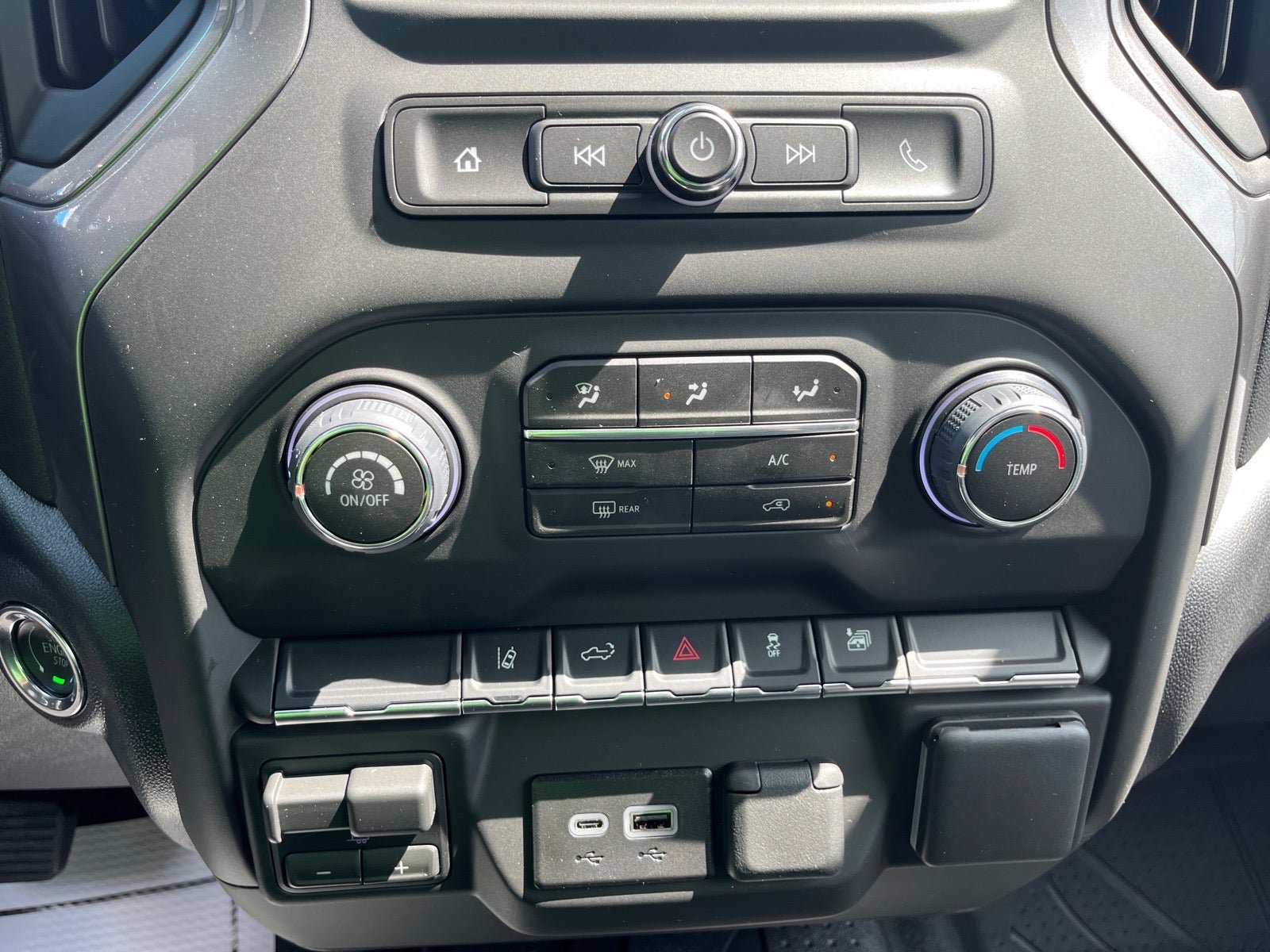 New 2026 Chevrolet Silverado 2500 Custom w/ Custom Convenience Package AWD/4WD image 26