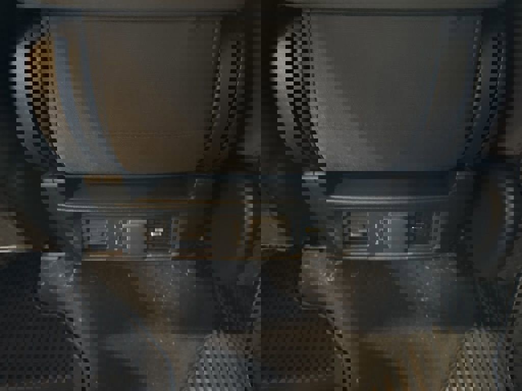 New 2026 GMC Sierra 1500 SLE image 19