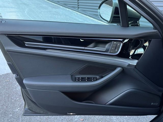New 2026 Porsche Panamera 4 image 13