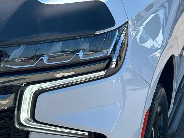 Used 2022 Chevrolet Tahoe RST w/ Sport Performance Package AWD/4WD image 10