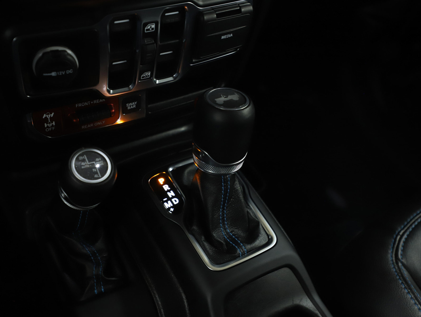 Used 2022 Jeep Wrangler Unlimited Rubicon 4xe w/ Cold Weather Group image 23