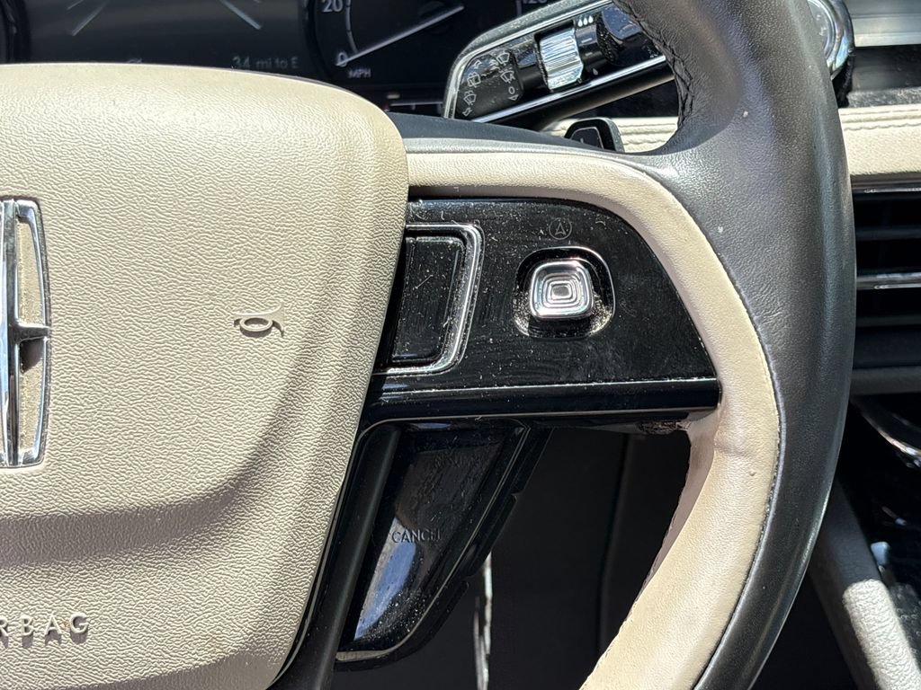 Used 2020 Lincoln Corsair FWD w/ Equipment Group 101A image 21