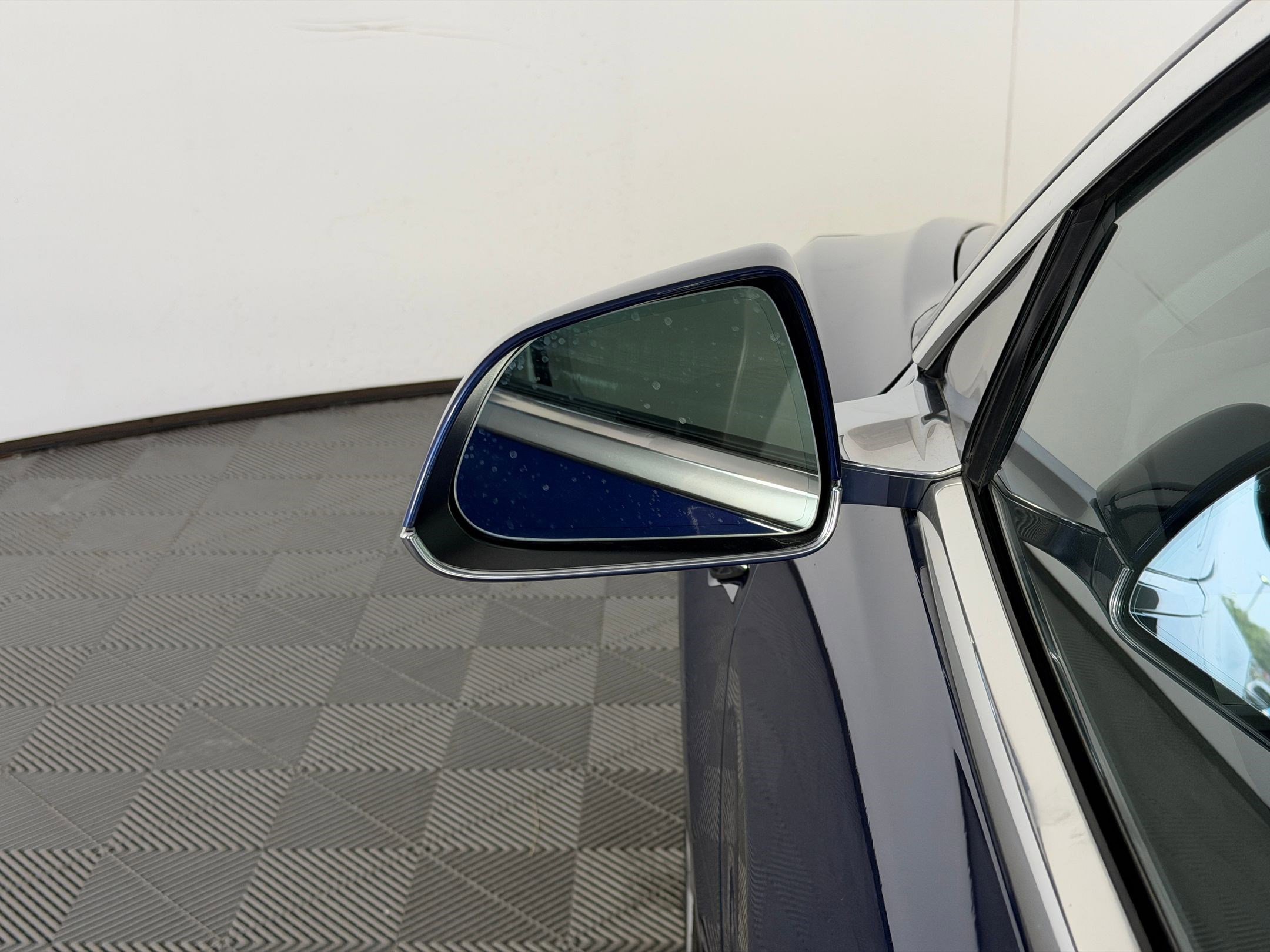 Used 2019 Tesla Model 3 Long Range AWD/4WD image 18