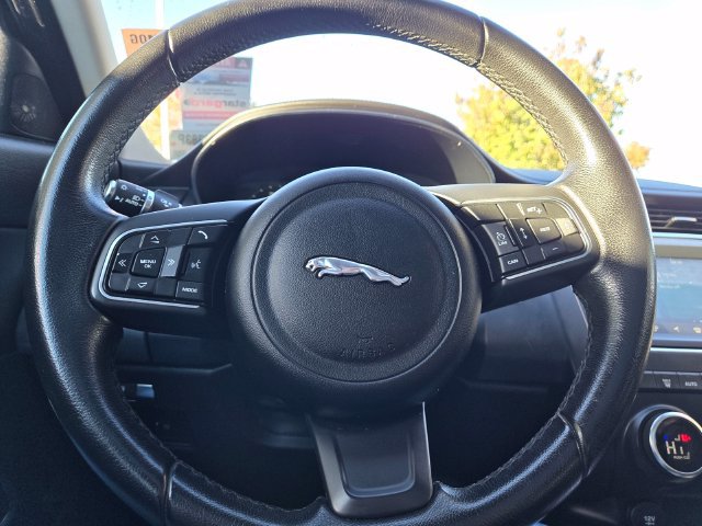 Used 2018 Jaguar E-PACE SE AWD/4WD image 19
