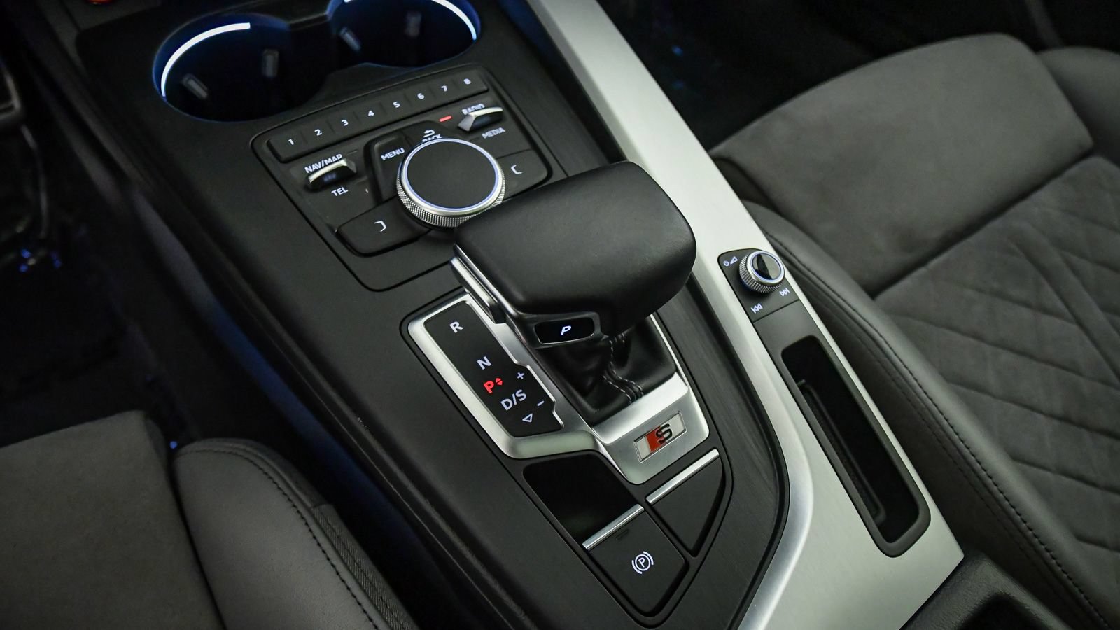 Used 2019 Audi S4 Premium w/ Convenience Package AWD/4WD image 20