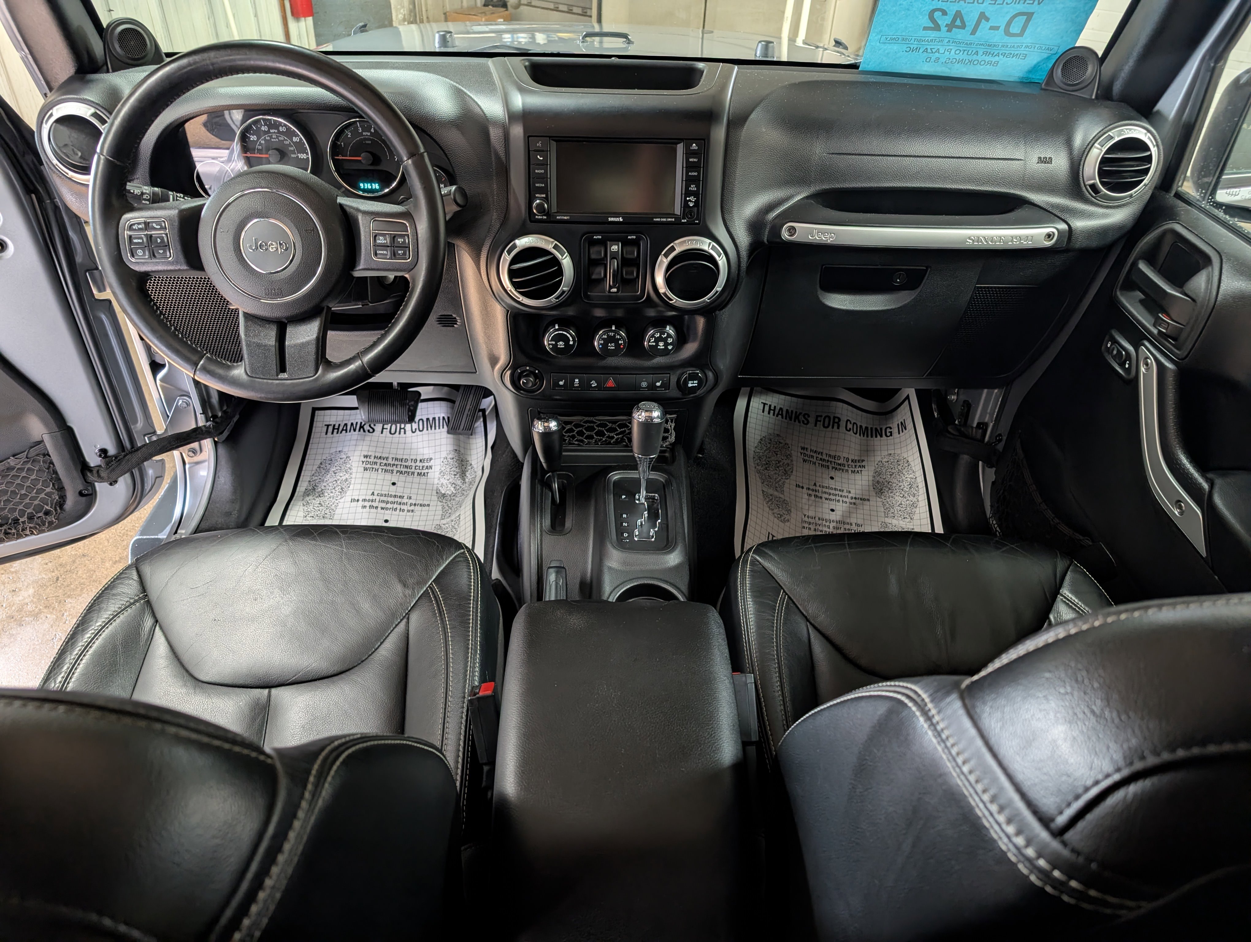 Used 2013 Jeep Wrangler Unlimited Sahara w/ Connectivity Group AWD/4WD image 12