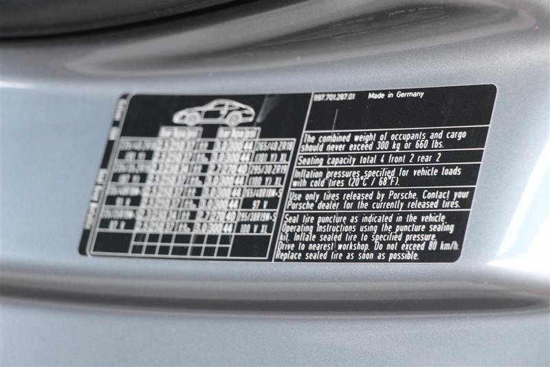 Used 2005 Porsche 911 Carrera RWD image 40