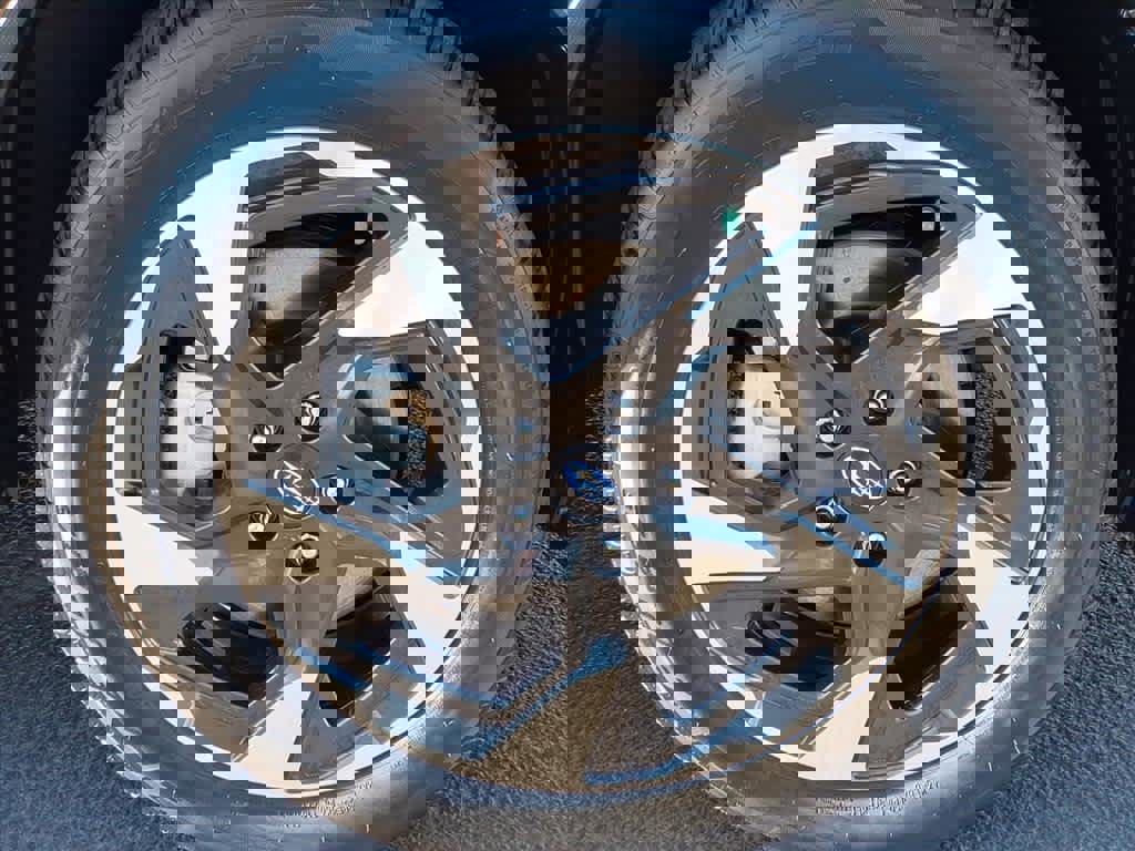 Certified 2025 Subaru Crosstrek 2.5i Limited w/ Popular Package #3A image 8